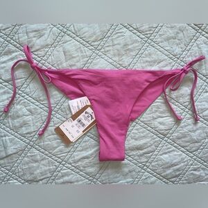 Billabong bikini bottom (Updated sizes)
